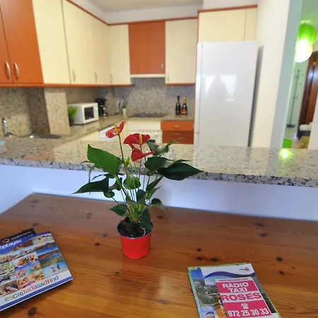 Rnet - Bcel Apartment Empuriabrava